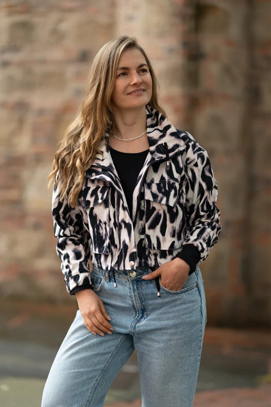 Cazadora Corta Manchas 202