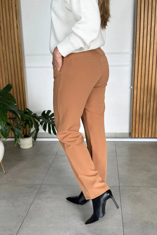 110 Pantalón Mujer Unicolor Bota recta