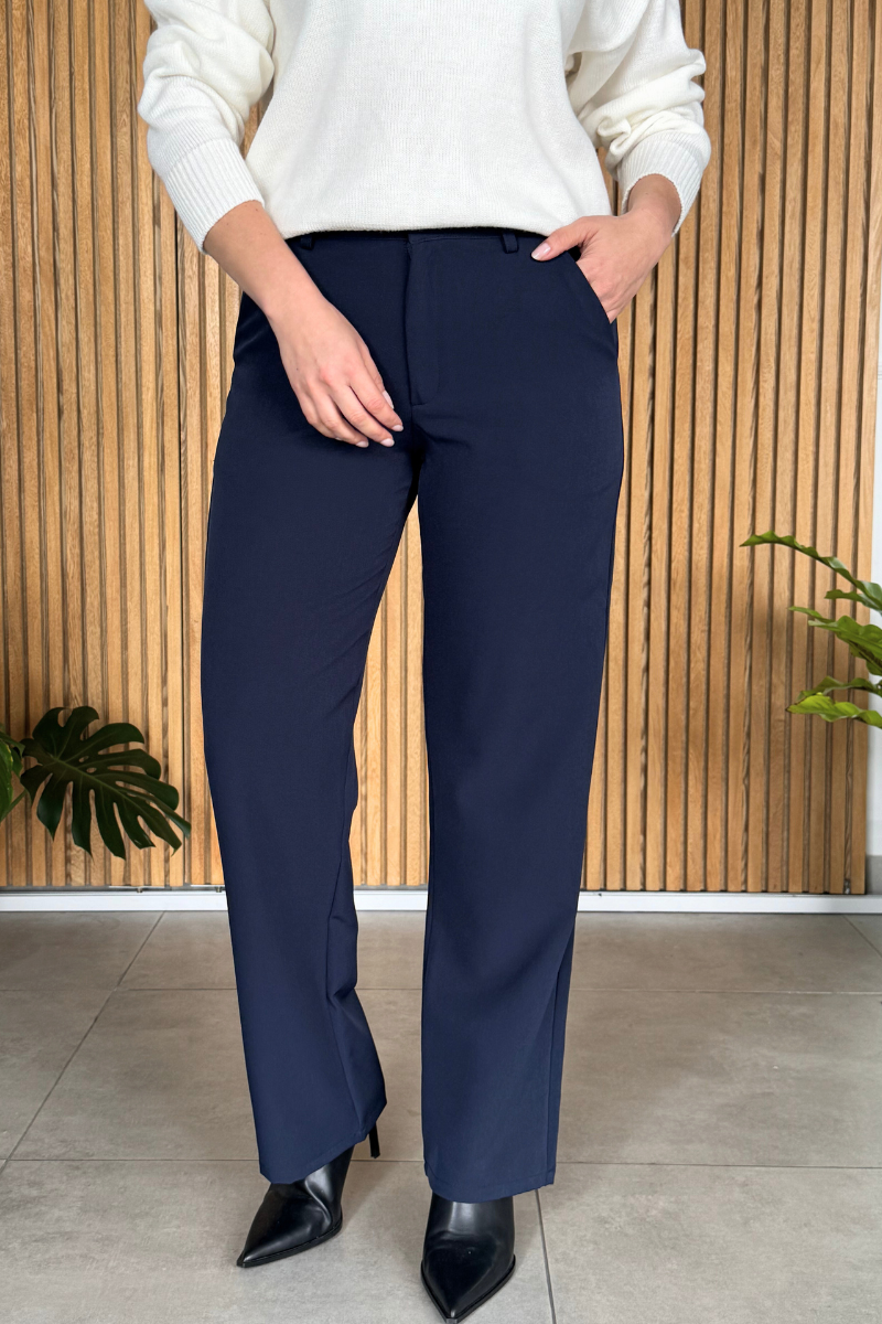 110 Pantalón Mujer Unicolor Bota recta