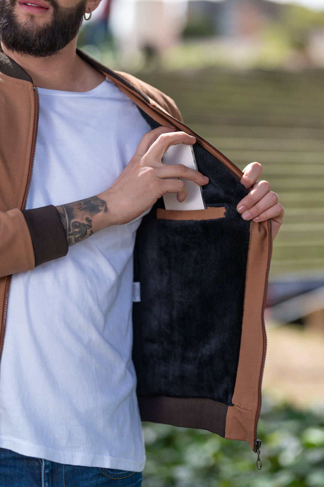 14001-2 Bomber Classic
