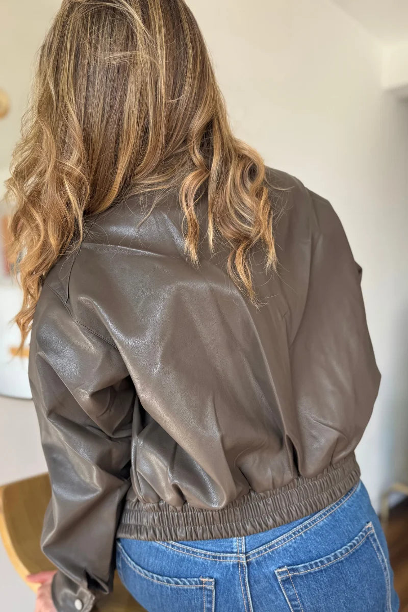 10055 Chaqueta tipo Bomber cuero tex