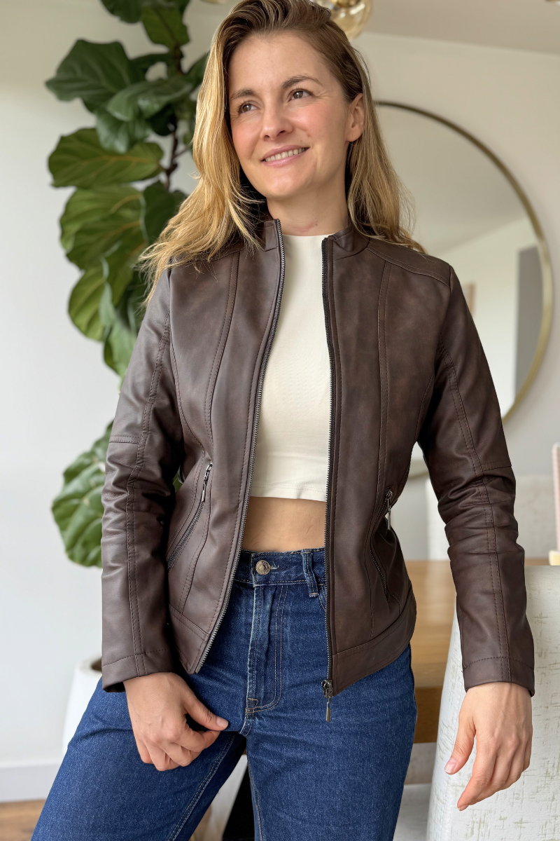 21011 Biker Tipo Cuero