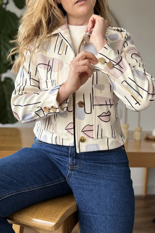 26143-30 Chaqueta Estampada en Paño Corta