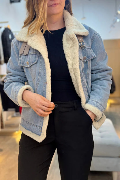 10072 Chaqueta de Jean con forro tipo peluche