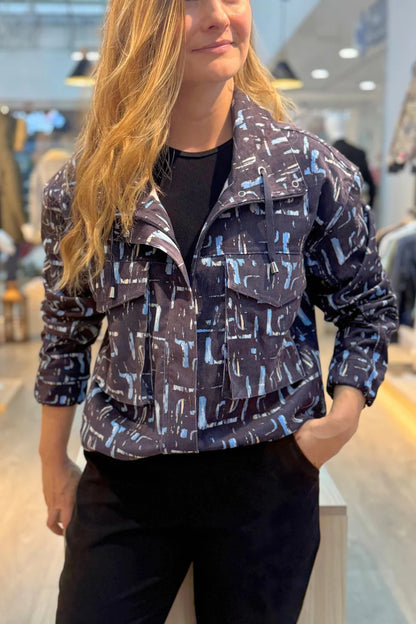 203 Chaqueta Pana Estampada Azul