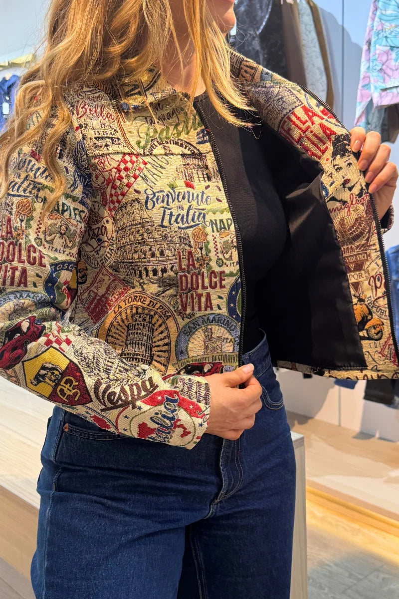 26153 Chaqueta Estampada Cremallera