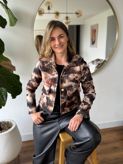 26143-16 Chaqueta Estampada en Paño Corta