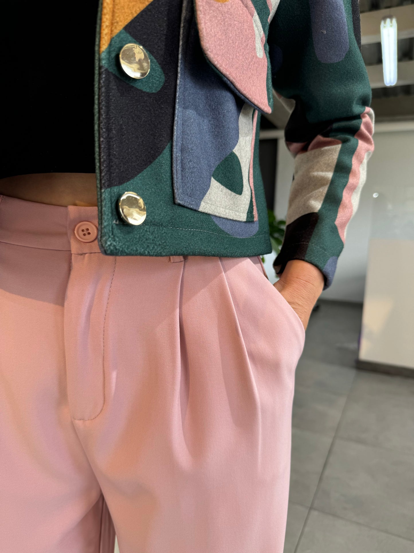 04 Pantalón Suelto Rosado