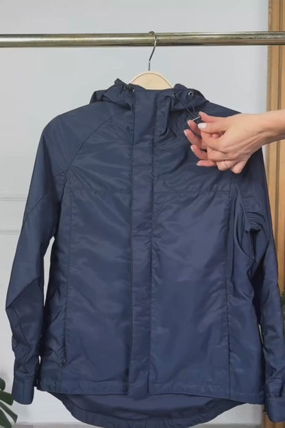 10045 Chaqueta Tipo Cola Pato