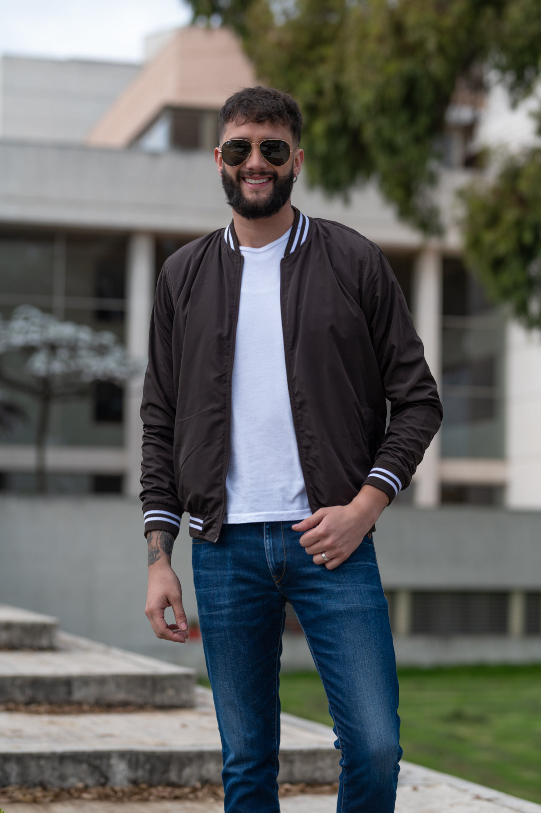 Chaquetas Impermeable 14152 Cafe Con Raya Blanca